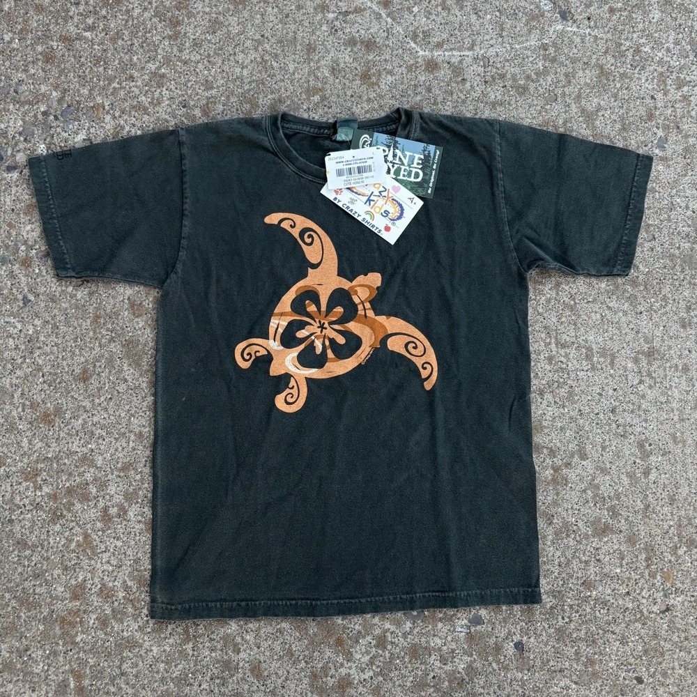 Crazy Shirts Hawaii Kids Large Pine Dyed Green Turtle Tee Shirt NWT USA